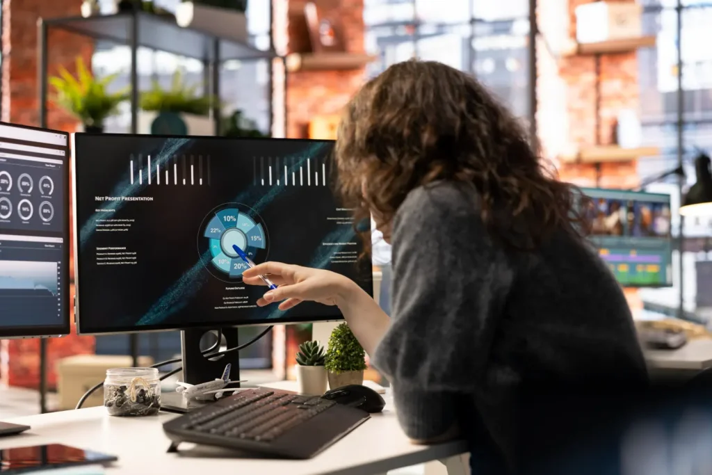 Bukan Cuma Besar, Ini Karakteristik Unik Big Data