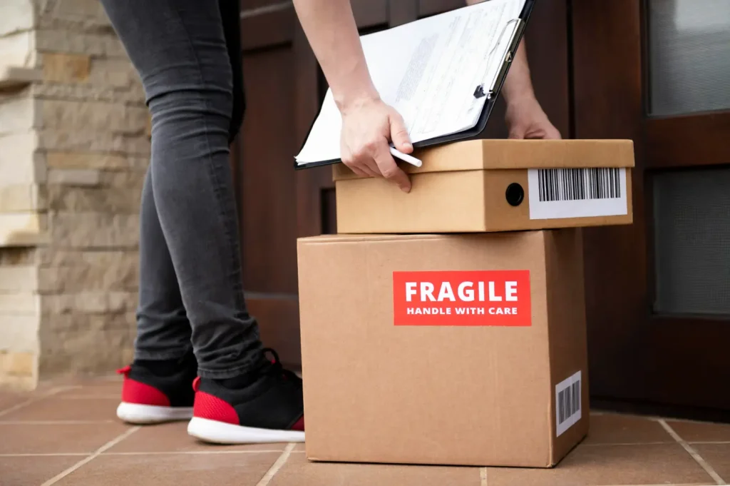 Label Fragile Doang Gak Cukup Cek Standar Packing di Sini