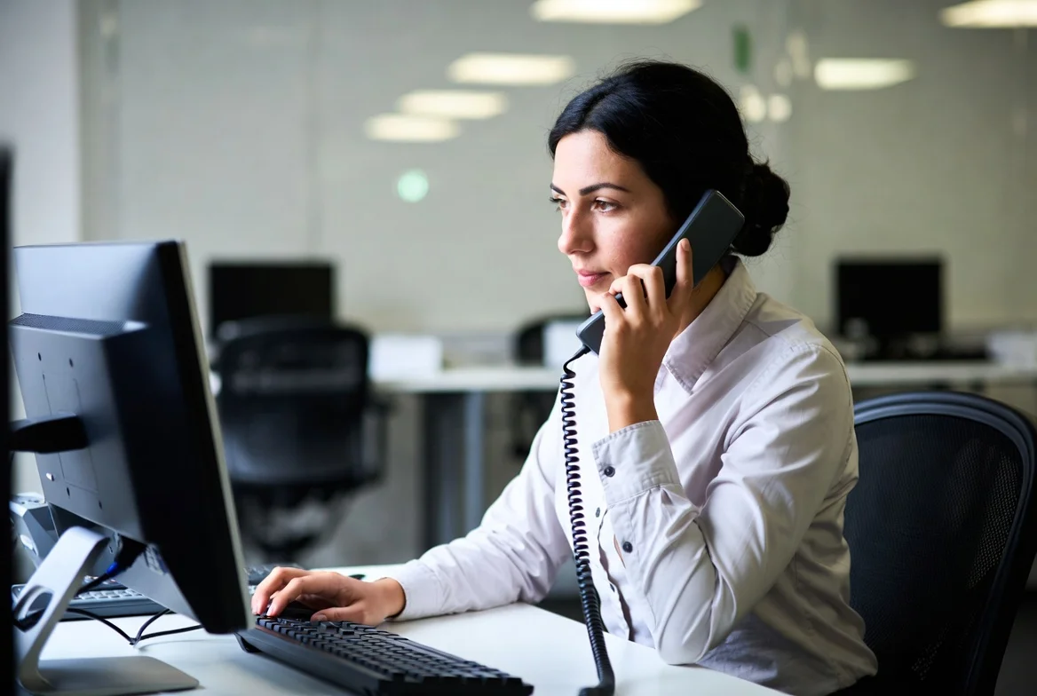 Skill Komunikasi Penting untuk Admin Penjualan