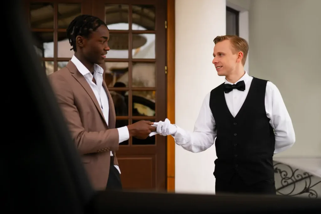 Kenapa Butler Harus Paham Banget Soal Etika dan Privasi?